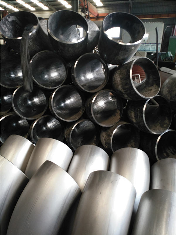 不锈钢弯(wan)头