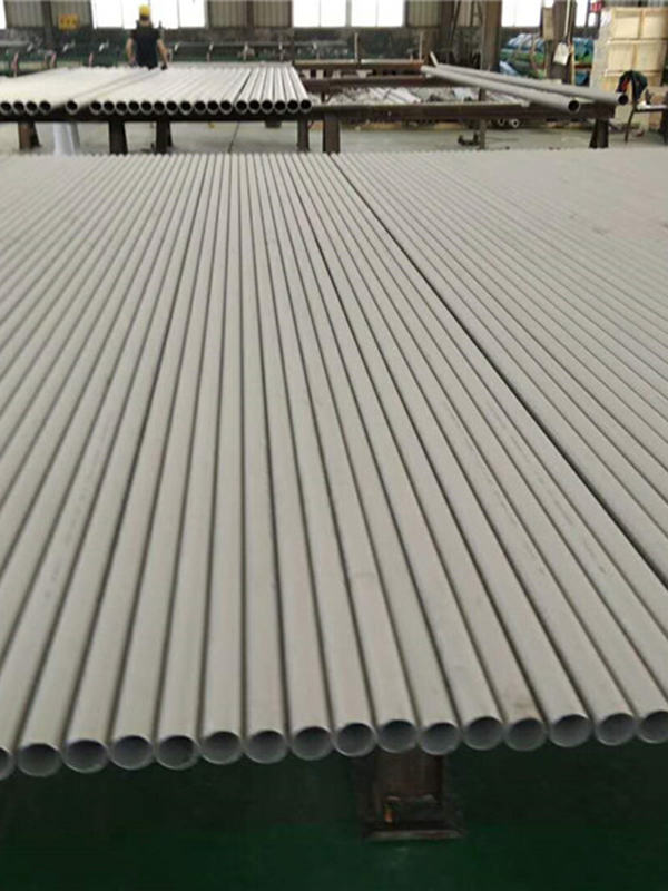 不锈钢无(wu)缝管